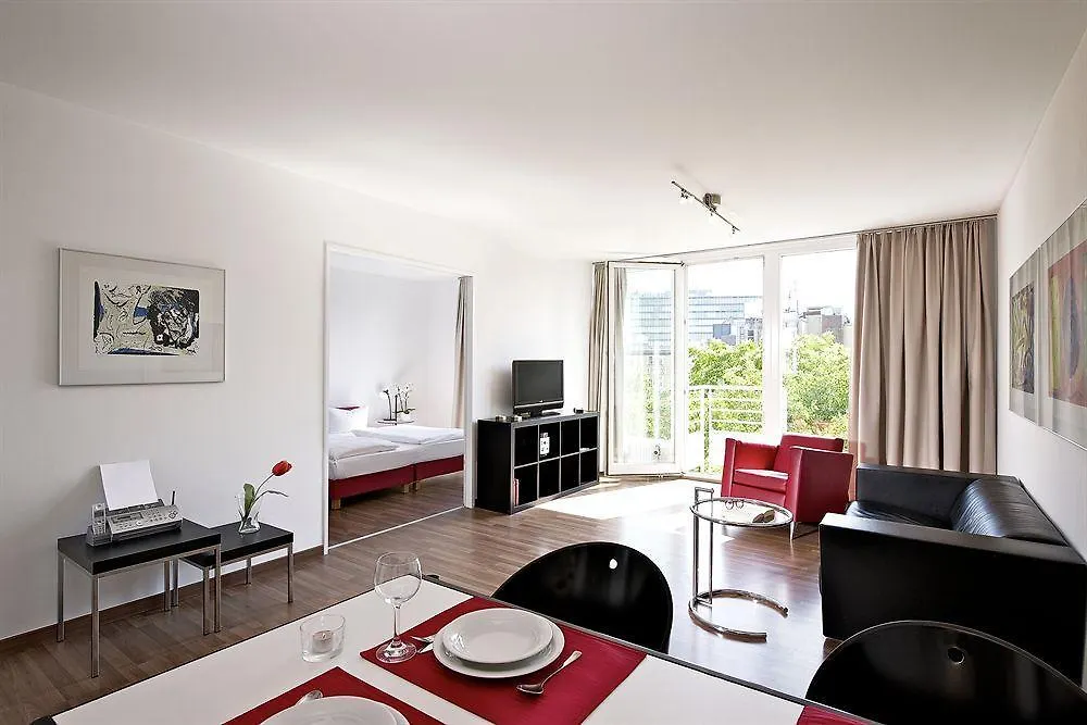 Art'Appart Im Kempinski Plaza Berlin 4*,