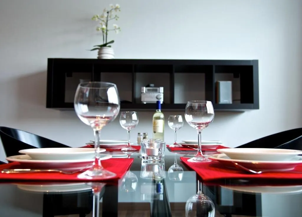 Apartmanhotel Art'Appart Im Kempinski Plaza Berlin